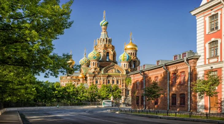 Saint Petersburg Fun and Sun 4