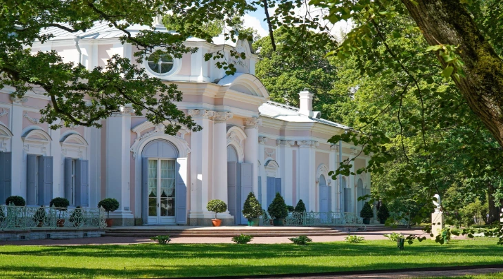 Saint Petersburg Fun and Sun 3