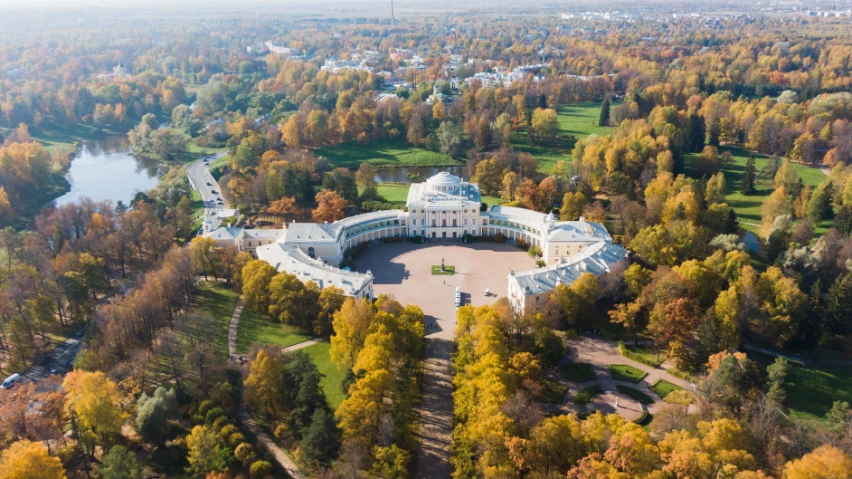 Saint Petersburg Fun and Sun 4