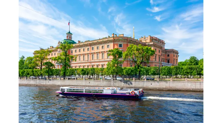 Saint Petersburg Fun and Sun 6