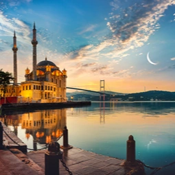 Golden Horn and Bosphorus Cruise in Istanbul with Audio Guide