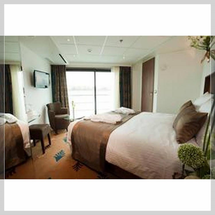 Messe Cruise Dusseldorf Deluxe