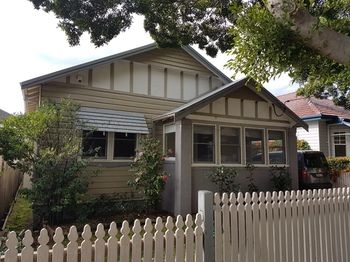 Newcastle Executive Homes - Cooks Hill Cottage