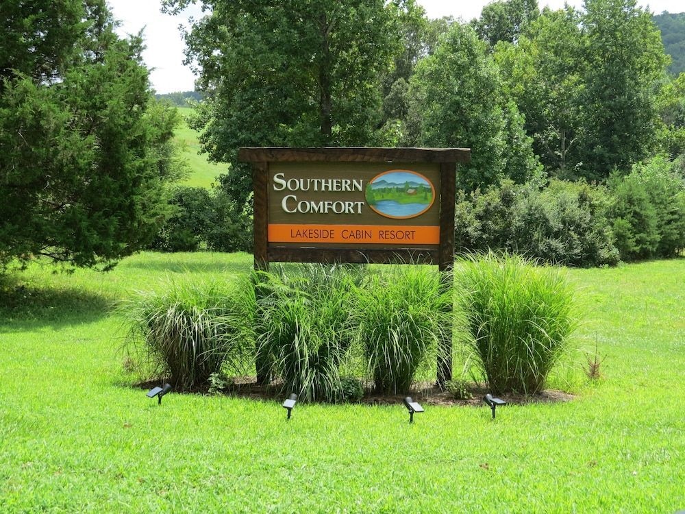 Southern Comfort Lakeside Cabin Resort