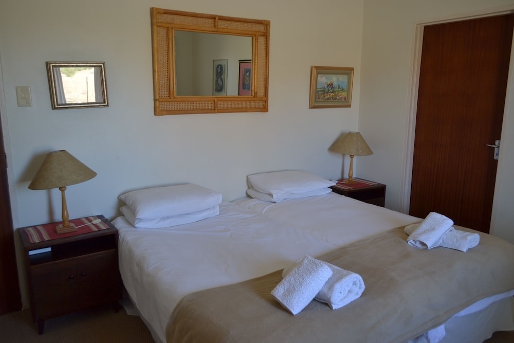 Savanna Guest Farm