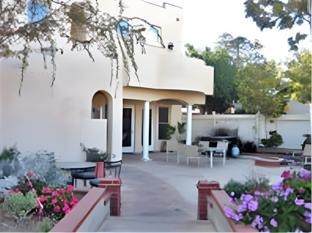 Santa Paula Inn