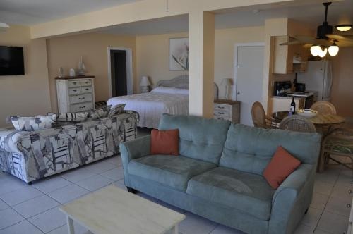 Sea Scape Oceanfront Motel