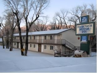 Stagecoach Inn & Suites