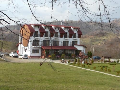 Pensiune Casa Padurii