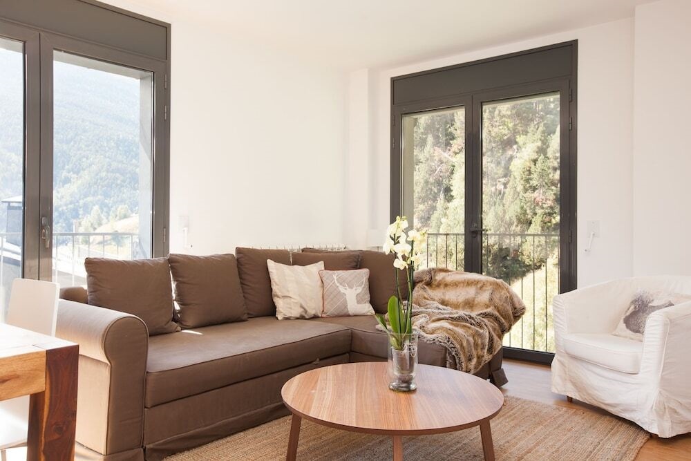 Ransol Mountain Suites