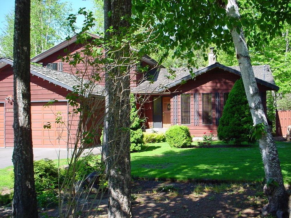 River Rock Guesthouse