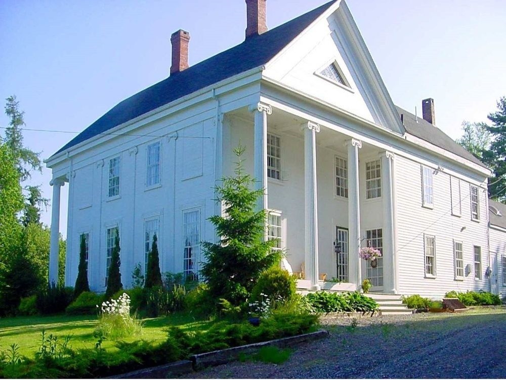 The Brewer House Bed And Breakfast