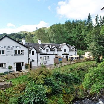 Bridge of Lochay Hotel
