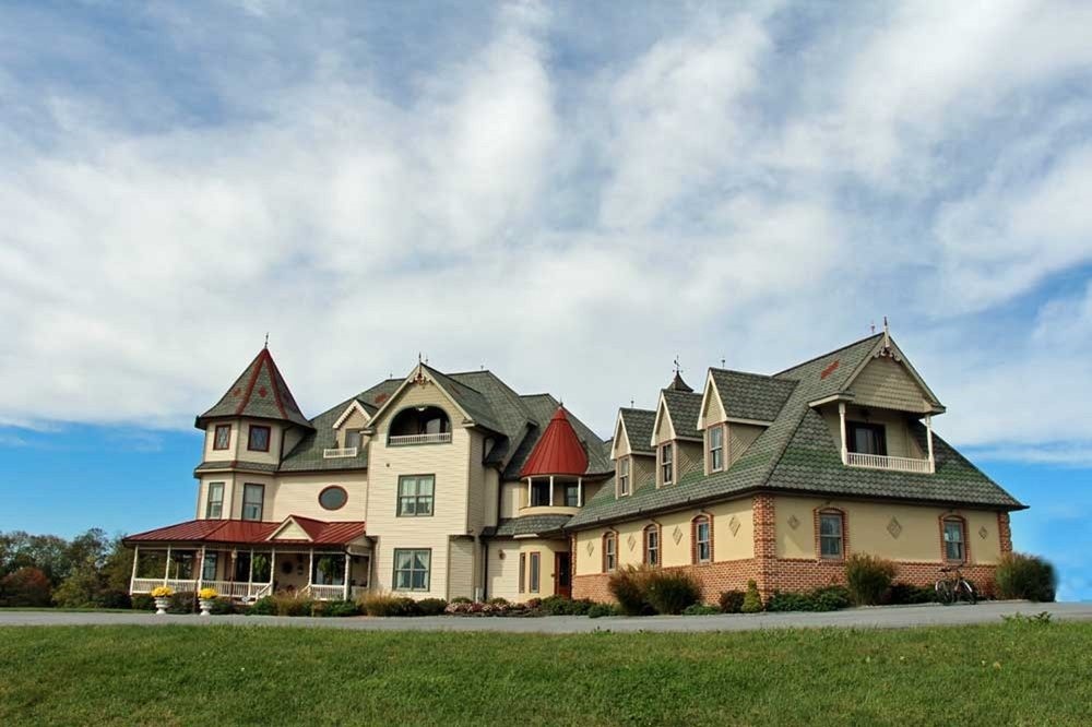 The Hurst House Bed and Breakfast