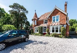 The Lawn Guest House