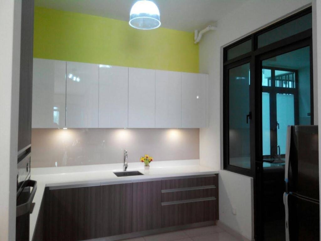 The Light Waterfront Vacation Home