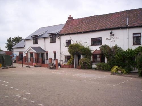Tally Ho Inn