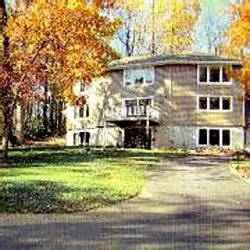 Tree Top Bed & Breakfast