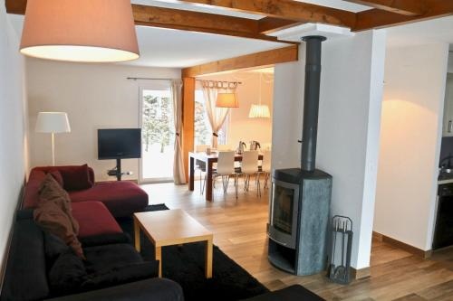 Au Centre D'ovronnaz Chalet Mitoyen