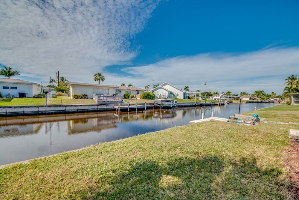 Villa Waterway - Roelens Vacations