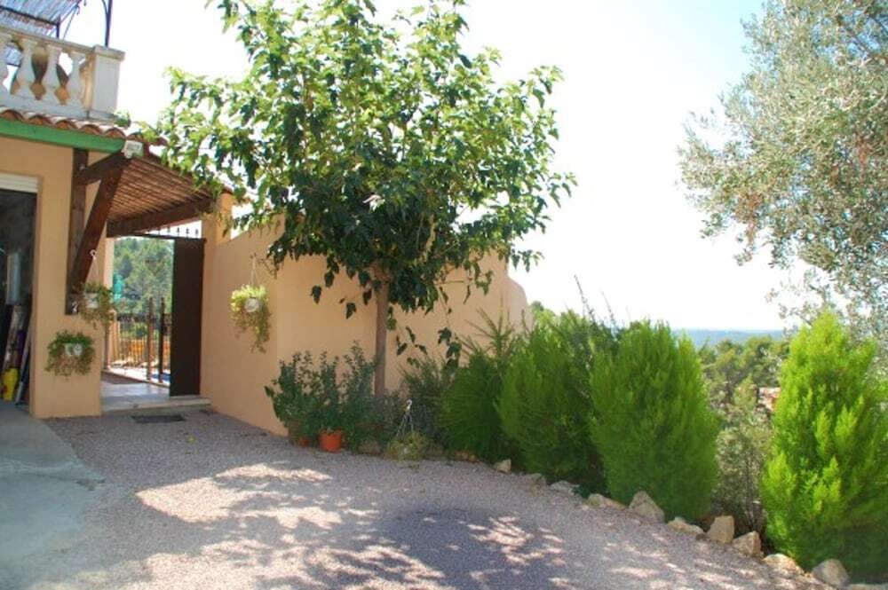 Villa With 3 Bedrooms In Callas, With Wonderful Mountain View, Private