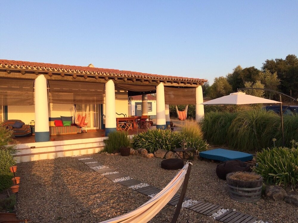 Villa With 3 Bedrooms in Vila Nova da Baronia, With Wonderful Mountain View, Private Pool, Furnished Garden