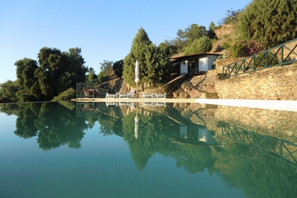 Villa With 3 Bedrooms in Torre de Moncorvo, With Wonderful Mountain View, Shared Pool and Furnished Garden