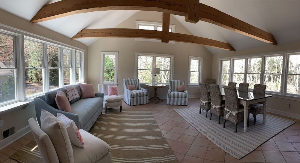 The Lambert’s Cove Hideaway