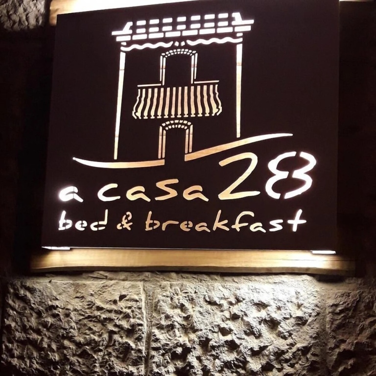 A Casa 28 Bed & Breakfast