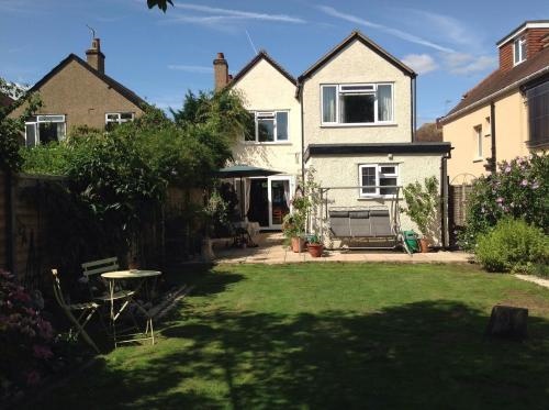 Shepperton Guesthouse