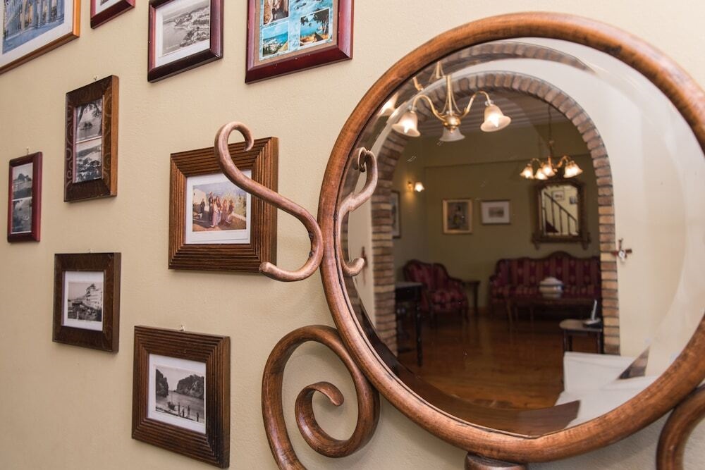 Katia Corfu Town House By Konnect