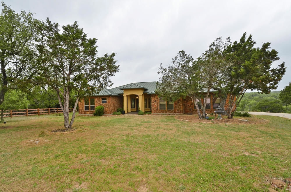 4Br 3Ba Dripping Springs Stargazers Paradise By Redawning