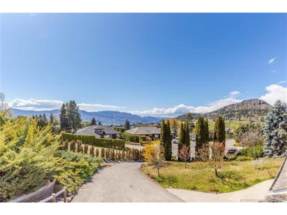 Beautiful Rodee Homestay -West Kelowna