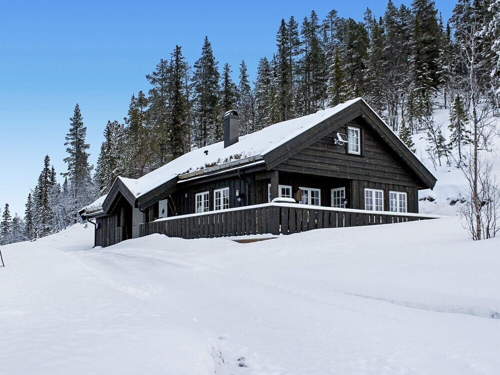 6 Person Holiday Home In Nesbyen