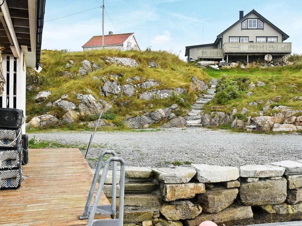 6 Person Holiday Home In Dyrvik
