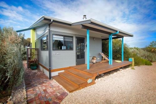 Coorong Cabins - Wren Cabin