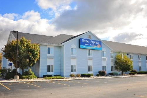 Dunes Express Inn & Suites