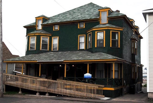 At The Harbourfront B&B Inc