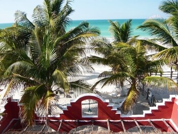Beachfront Hacienda Del Cuyo Penthouse