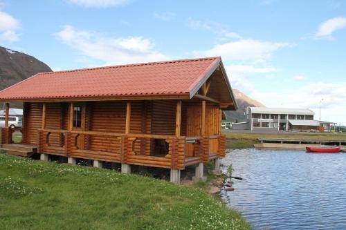 Brimnes Cabins