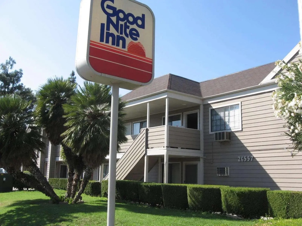 Good Nite Inn - Calabasas