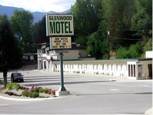 Glenwood Inn & Suites