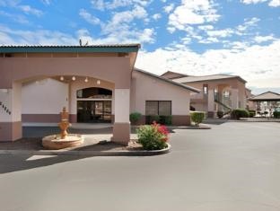 Days Inn by Wyndham Buckeye