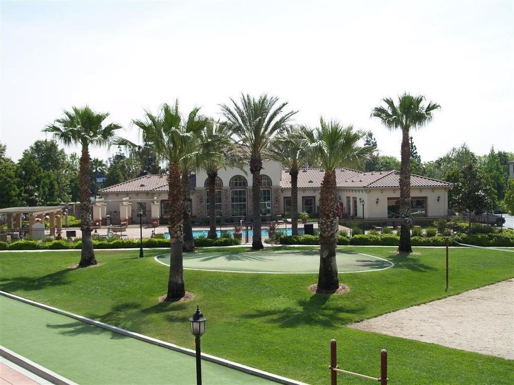 AMLI at Empire Lakes