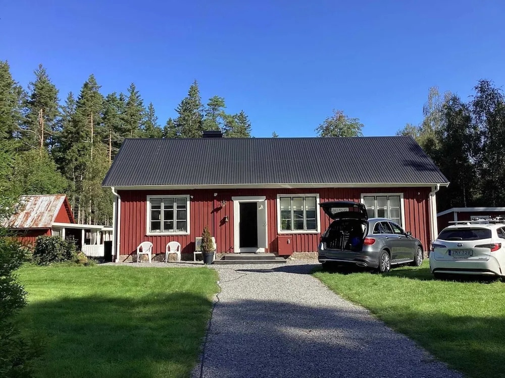 5 Person Holiday Home in Svenljunga-by Traum