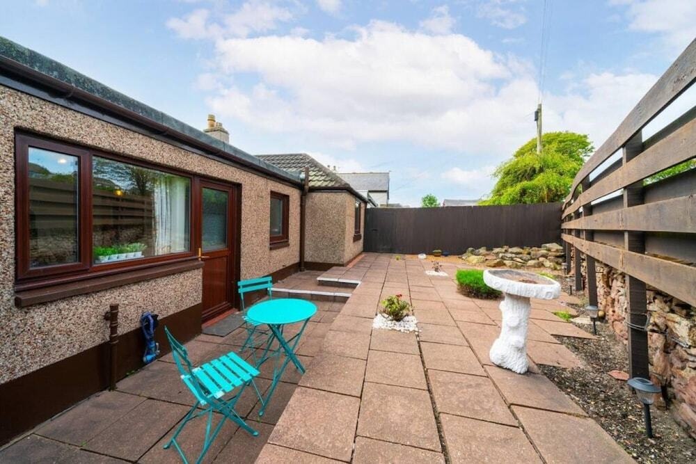 Bellrock View - Traditional Coastal Retreat