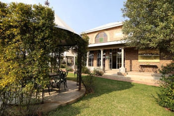 Art Lovers Guesthouse