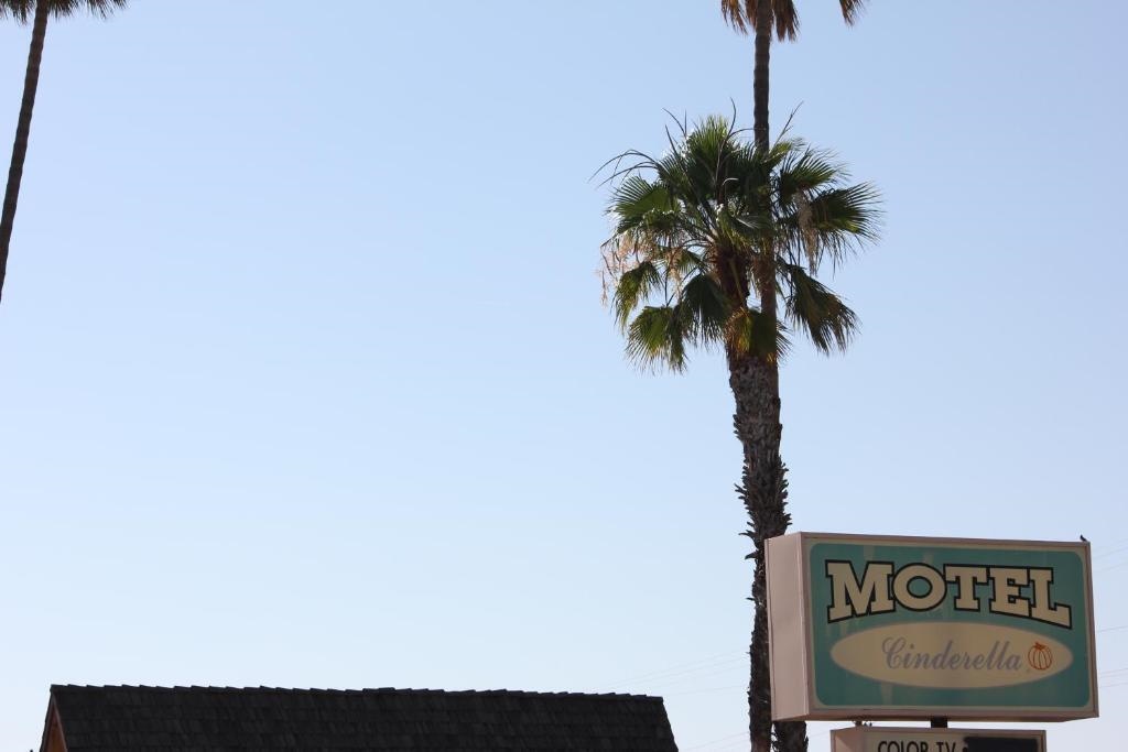 Cinderella Motel