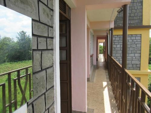 Bondo Travellers Hostel And Hotel