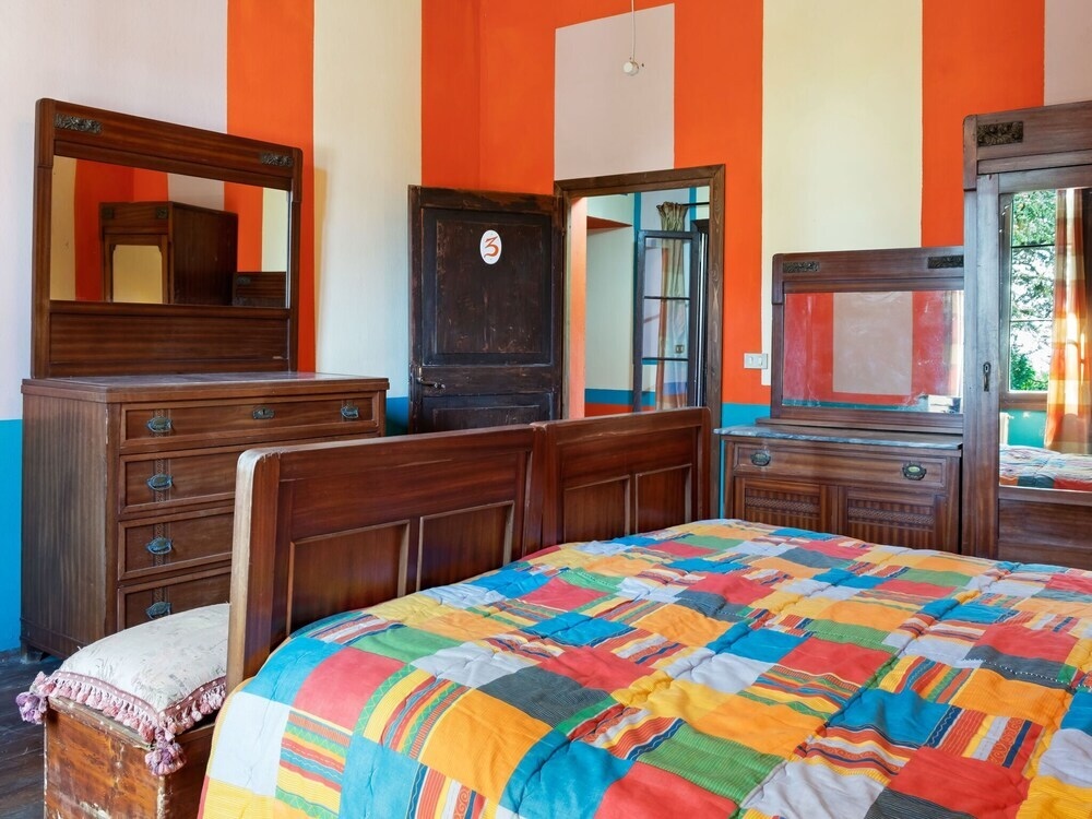 Bright Holiday Home In Vicenza With Swimming Pool